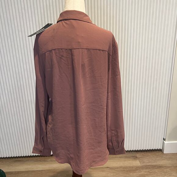 REVEROF Women's Woven Button Front Shirt With Pockets Size M In Dark Mauve - Picture 4 of 13